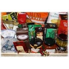 The "Entertainer" Sweet & Savory Gift Basket 